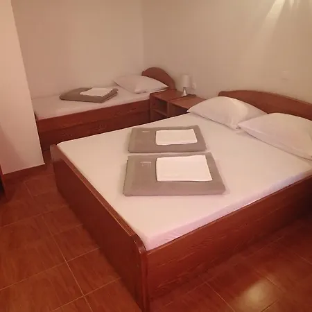Bosac Apartment Gradac (Split-Dalmatia)